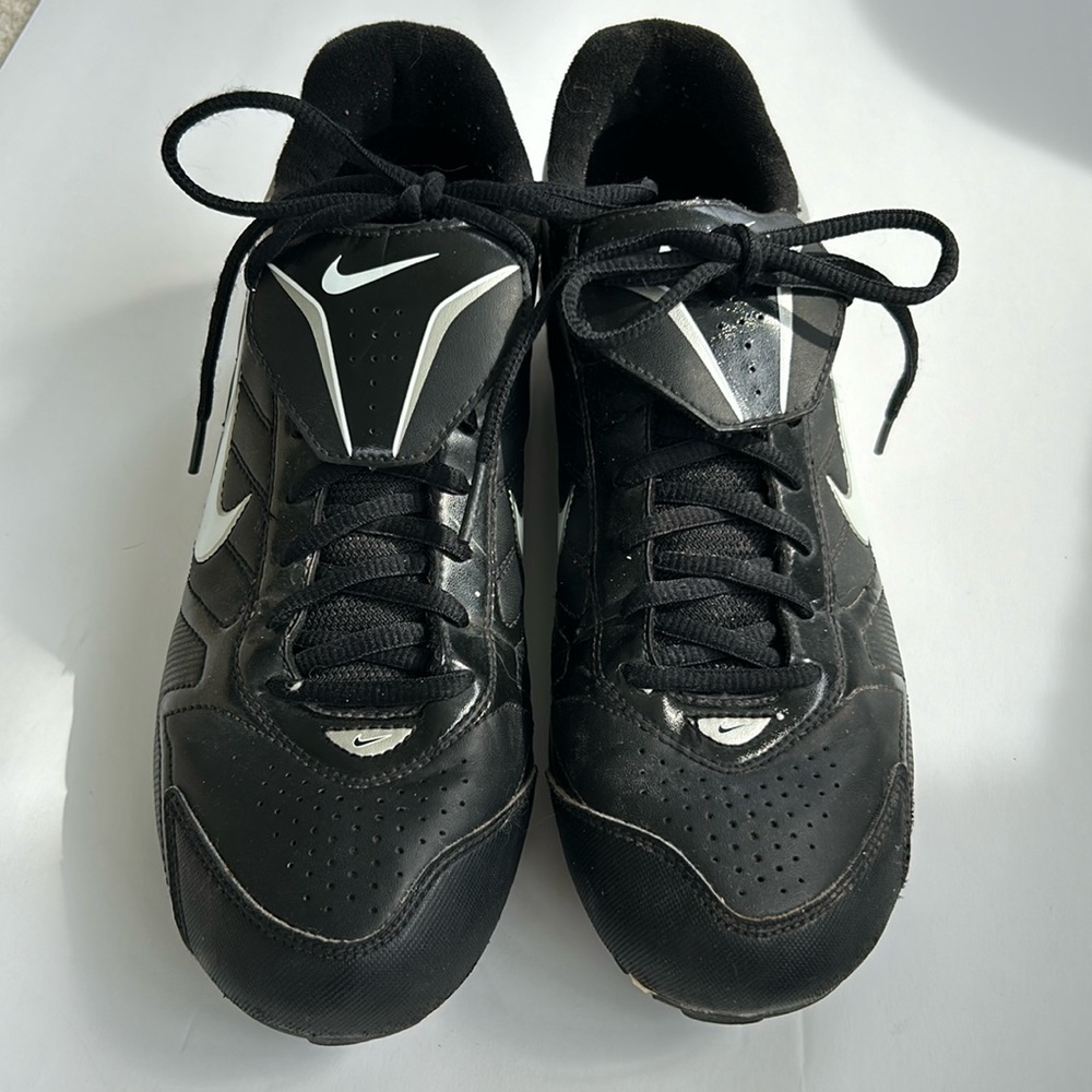 Men’s Nike Cleats Size 9